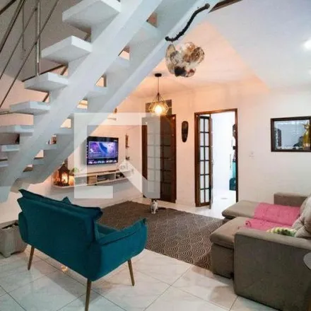 Rent this 5 bed house on Rua Bernardo Magalhães in Vila Azevedo, São Paulo - SP