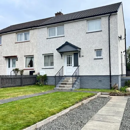 Rent this 3 bed duplex on Fulshaw Crescent in Prestwick, KA8 0ND
