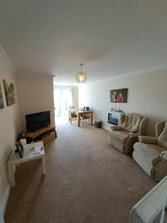 Image 5 - Sandpiper, Beach Road, Weston-super-Mare, BS23 1BQ, United Kingdom - Apartment for sale