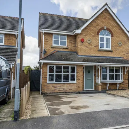 Buy this 4 bed house on 1 Pear Tree Close in Quarrington, NG34 7XJ