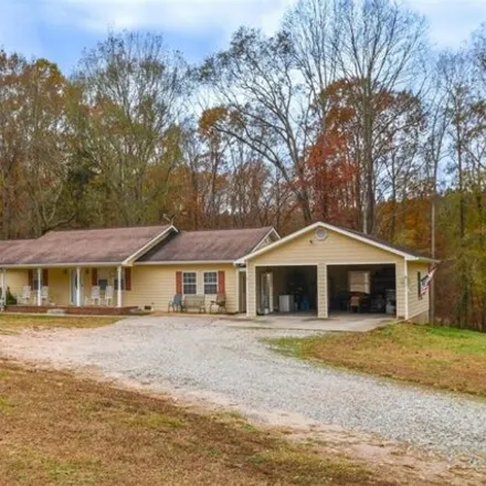 Buy this 3 bed house on 567 Bennett Cemetery Rd in Jefferson, Georgia