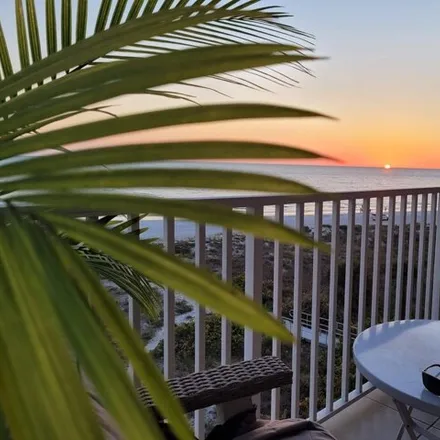 Buy this 2 bed condo on 198 132nd Avenue West in Mitchell Beach, Madeira Beach