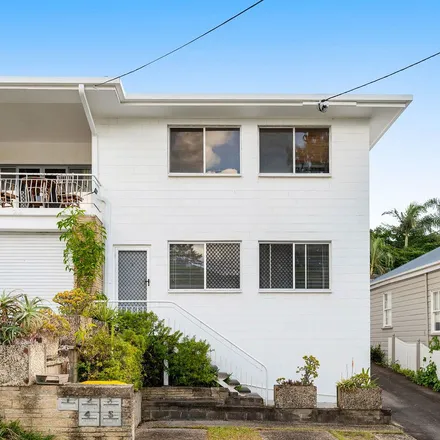 Rent this 1 bed apartment on 25 Gladys Street in Stones Corner QLD 4120, Australia