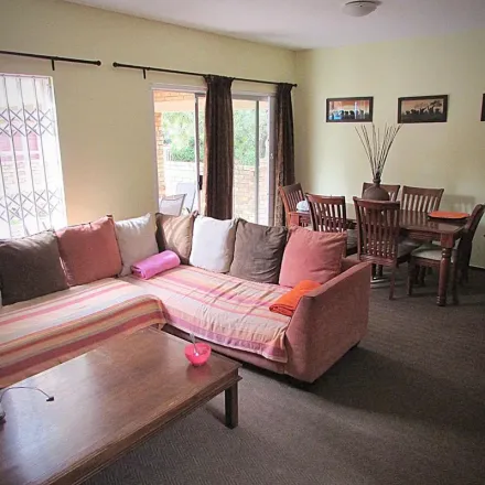 Rent this 3 bed townhouse on unnamed road in Sharonlea, Randburg