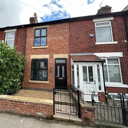 Rent this 2 bed townhouse on St Saviour's Road in Hazel Grove, SK2 7QE