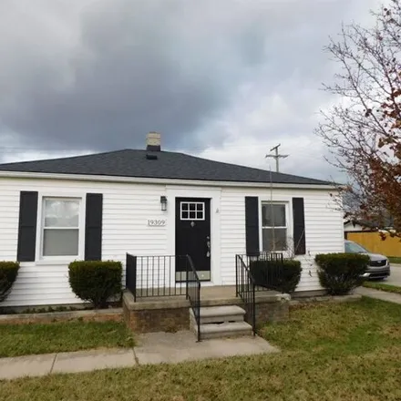 Rent this 2 bed house on 19309 E 14 Mile Rd in Clinton Township, Michigan