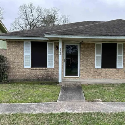 Buy this 2 bed house on 6354 Bedford Drive in Beaumont, TX 77708