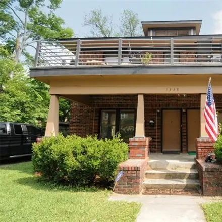 Rent this 2 bed house on 1454 West Pierce Street in Houston, TX 77019