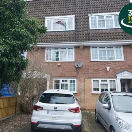Buy this 3 bed townhouse on Waldale Drive in Leicester, LE2 2AR