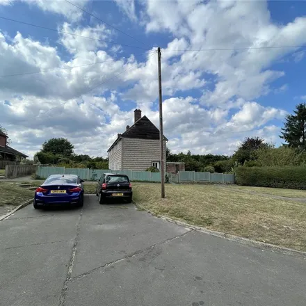Image 3 - Rapleys Field, Pirbright, GU24 0LS, United Kingdom - Duplex for rent