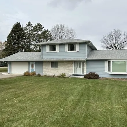 Buy this 4 bed house on Stearns Avenue East in Eden Valley, Meeker County