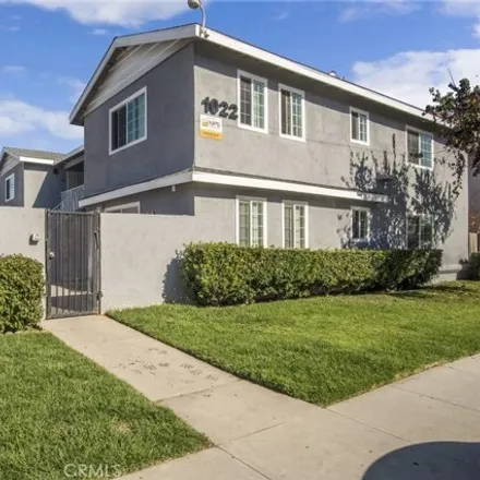 Buy this 12 bed house on 1022 El Camino Drive in Costa Mesa, CA 92626