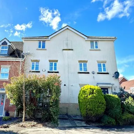 Buy this 4 bed townhouse on 73 Thyme Avenue in Whiteley, PO15 7NA