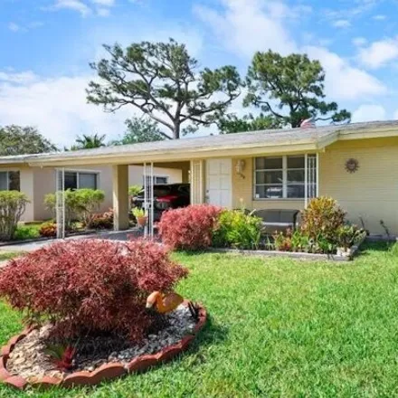 Image 3 - 691 Northeast 40th Street, Coral Heights, Oakland Park, FL 33334, USA - House for sale