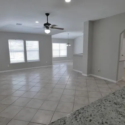 Rent this 4 bed apartment on 1213 Divin in Rosenberg, TX 77471