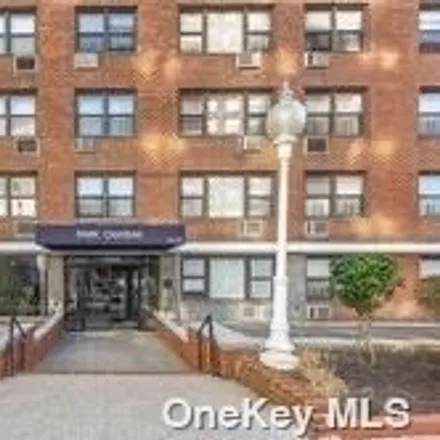 Buy this studio apartment on Park Chateau in 123-40 83rd Avenue, New York