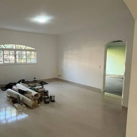 Rent this 3 bed house on Avenida Yojiro Takaoka in Santana de Parnaíba, Santana de Parnaíba - SP