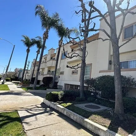 Buy this 2 bed townhouse on 11100 Camarillo Street in Los Angeles, CA 91602