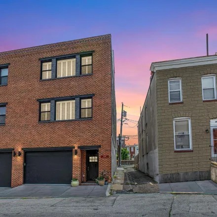 Image 1 - 419 South Bouldin Street, Baltimore, MD 21224, USA - Townhouse for sale