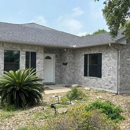 Image 3 - 925 Redwood Avenue, Aransas County, TX 78382, USA - House for sale