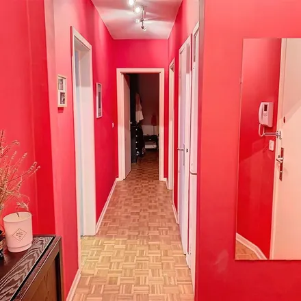 Rent this 1 bed apartment on Avenue du Bois de la Cambre - Terkamerenboslaan 43 in 1050 Ixelles - Elsene, Belgium