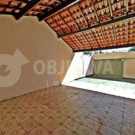 Rent this 2 bed house on Avenida Francisco Galassi in Patrimônio, Uberlândia - MG