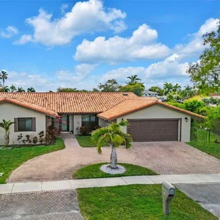 Rent this 4 bed house on 448 Sailboat Circle in Weston, FL 33326