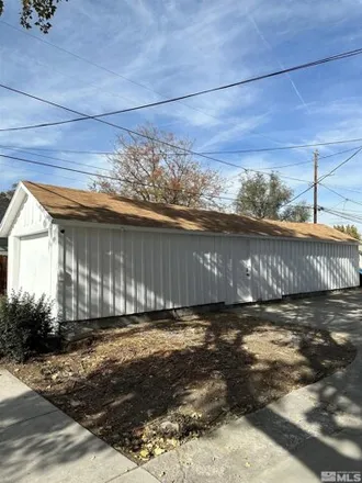 Image 4 - 626 D Street, Sparks, NV 89431, USA - House for sale