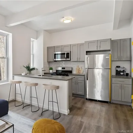Rent this 2 bed apartment on 1045 Morris Avenue in New York, NY 10456
