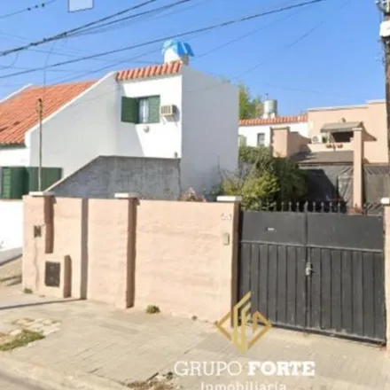 Buy this 3 bed house on Félix Aguilar 1373 in Cupani, Cordoba