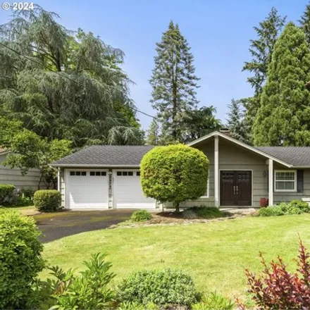 Buy this 3 bed house on 5919 SW Kenny St in Lake Oswego, Oregon