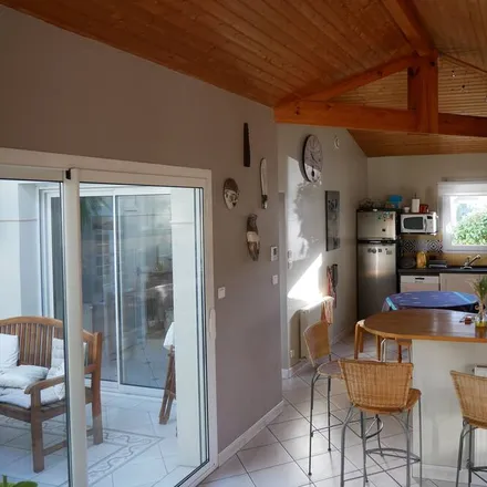 Rent this 2 bed house on 33127 Martignas-sur-Jalle