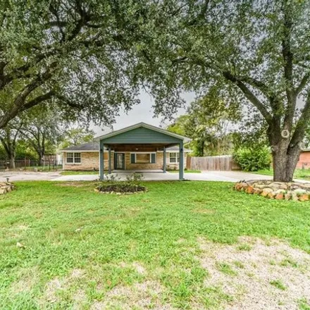 Rent this 4 bed house on 1242 Vince Street in Pasadena, TX 77506