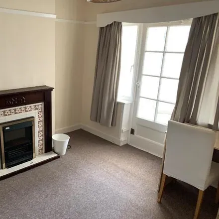 Rent this 4 bed duplex on The Close in Royal Leamington Spa, CV31 2BL