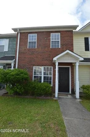 Rent this 2 bed house on 925 Springwood Drive in Jacksonville, NC 28546