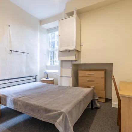 Image 8 - South Gray's Close, City of Edinburgh, EH1 1TB, United Kingdom - Apartment for rent