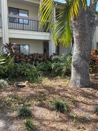 Buy this 2 bed condo on 759 Bird Bay Drive East in Venice, FL 34285