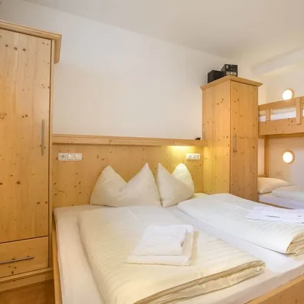 Rent this 4 bed house on Tourismusverband Wald-Königsleiten in Wald 126, 5742 Lahn