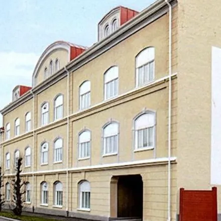 Rent this 4 bed apartment on Trädgårdsgatan 47 in 521 41 Falköping, Sweden