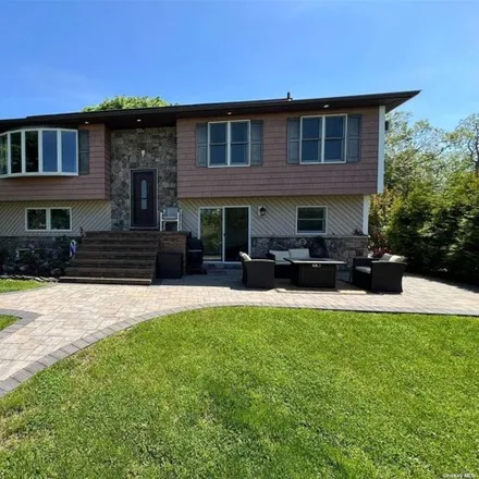 Buy this 5 bed house on 1 Traction Boulevard in Brookhaven, North Patchogue