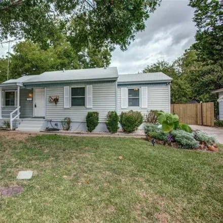 Image 2 - 4850 Sherwood Drive, River Oaks, Tarrant County, TX 76114, USA - House for rent