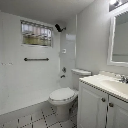 Image 2 - unnamed road, Miami-Dade County, FL 33172, USA - Apartment for rent