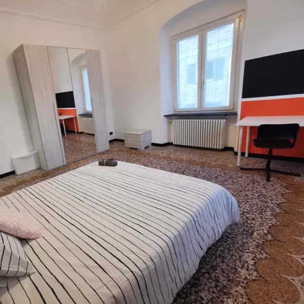 Rent this 7 bed room on Romani / Gropallo in Via Felice Romani, 16122 Genoa Genoa