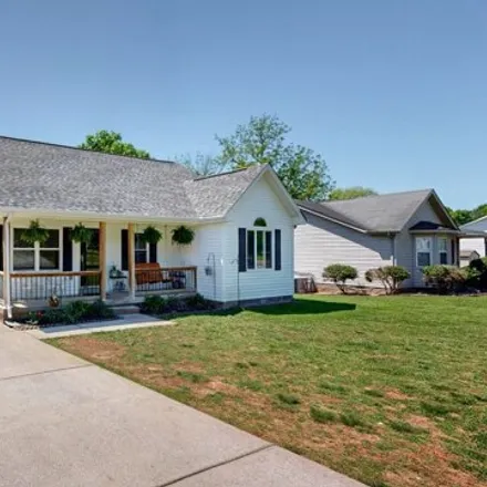 Image 2 - 426 Country Village Drive, Valley Green Acres, Smyrna, TN 37167, USA - House for sale