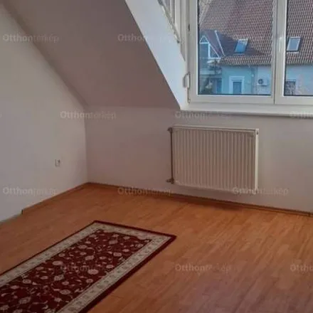 Rent this 3 bed apartment on Central fagyízó in Gyor, Kolozsváry Ernő tér