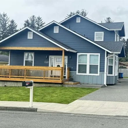 Buy this 3 bed house on 2674 Maher Avenue in Del Norte County, CA 95531