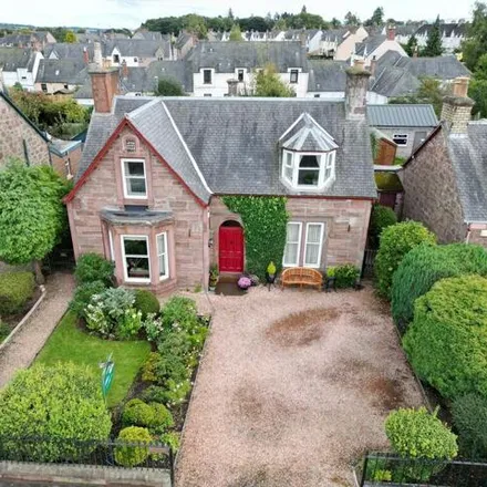 Buy this 5 bed house on Perth Road in Blairgowrie and Rattray, PH10 6EQ
