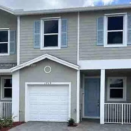 Rent this 3 bed townhouse on 1719 Southeast 9th Terrace in Homestead, FL 33034