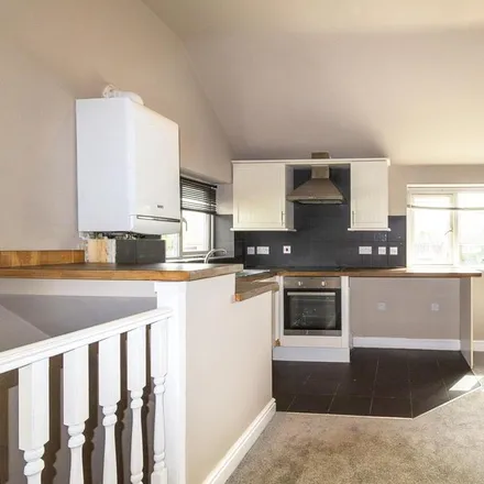 Rent this 2 bed apartment on Newton Road in Bletchley, MK3 5DH