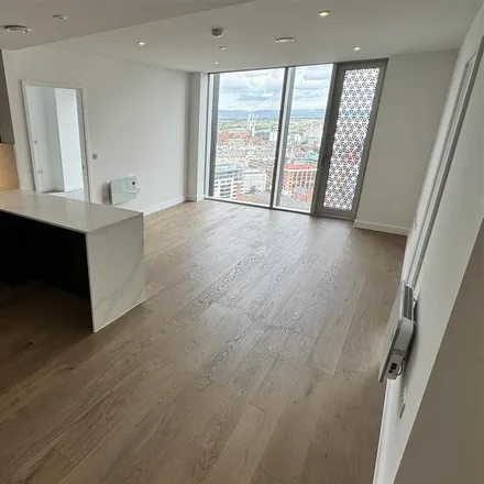 Image 7 - Great Bridgewater Street, Manchester, M1 5LN, United Kingdom - Apartment for rent